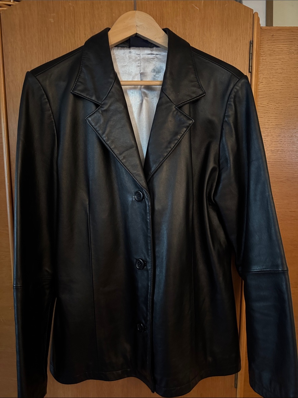 Hillard & Hanson Black Leather Button-Front Jacket - Picture 8 of 9